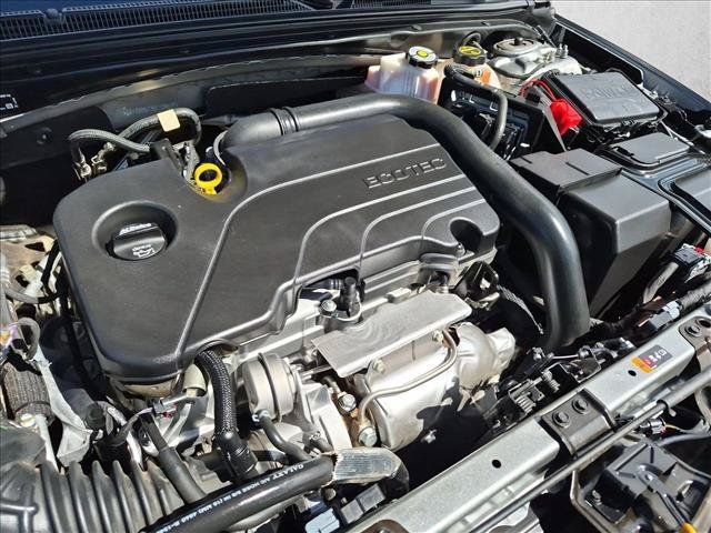 Used 2025 Chevrolet Malibu RS FWD image 22