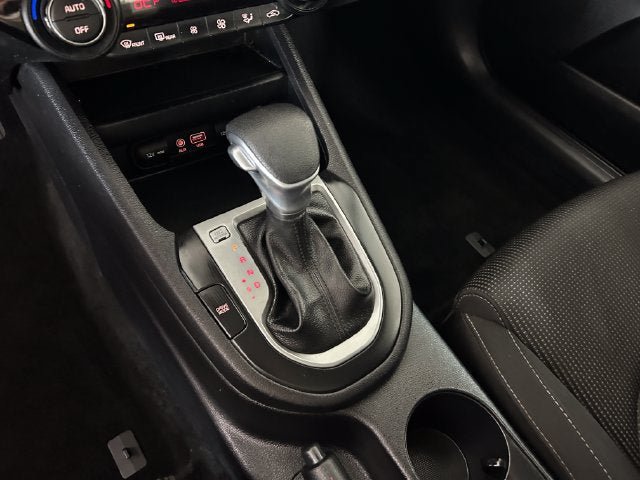 Used 2019 Kia Forte LXS FWD image 19