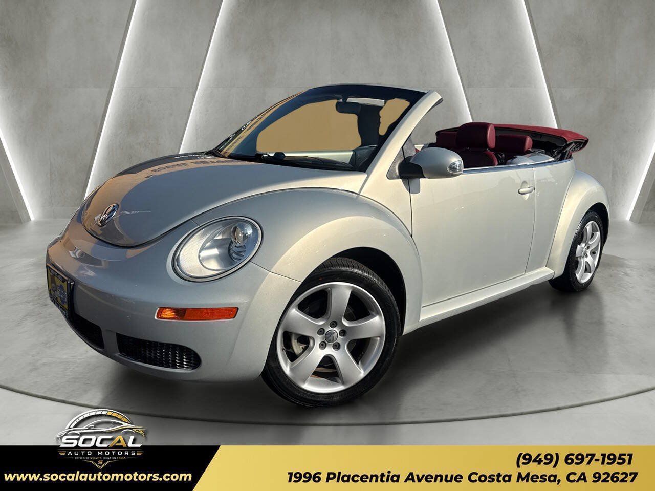 Used 2009 Volkswagen Beetle Blush FWD image 1