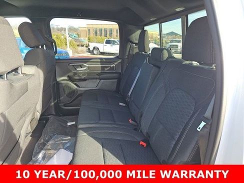 New 2026 RAM 1500 4x4 Crew Cab image 18