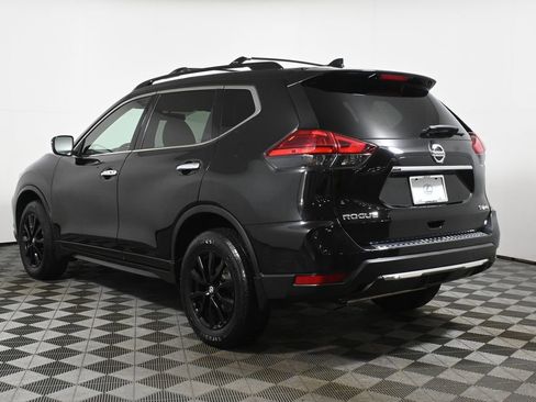 Used 2017 Nissan Rogue SV w/ Midnight Edition Package AWD/4WD image 5