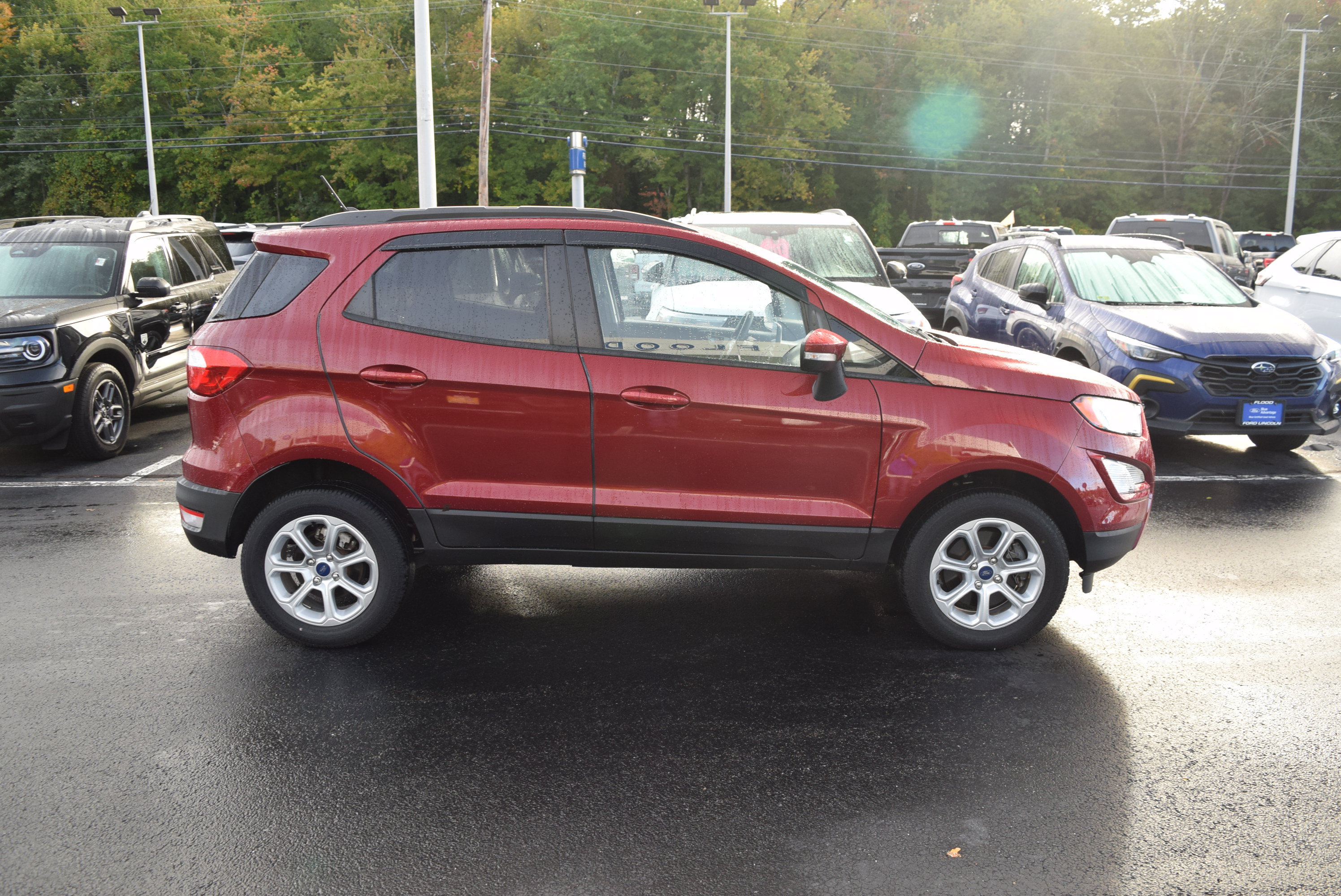 Used 2022 Ford EcoSport SE w/ SE Convenience Package AWD/4WD image 3