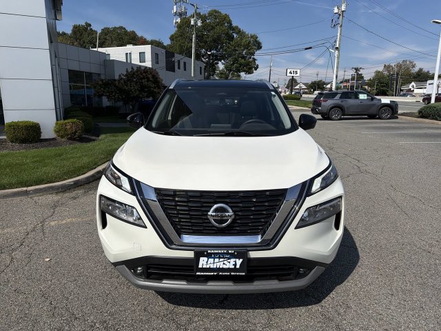 Certified 2021 Nissan Rogue SL AWD/4WD image 3