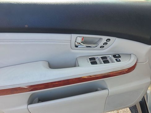 Used 2004 Lexus RX 330 AWD image 5