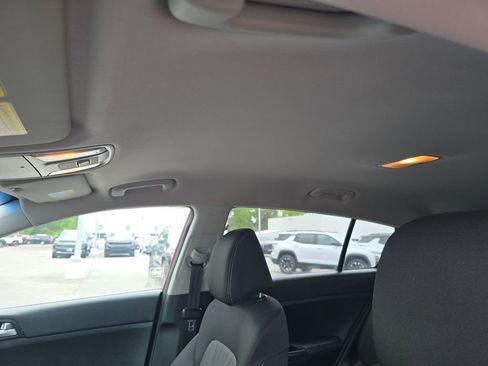 Used 2017 Kia Sportage LX FWD image 23