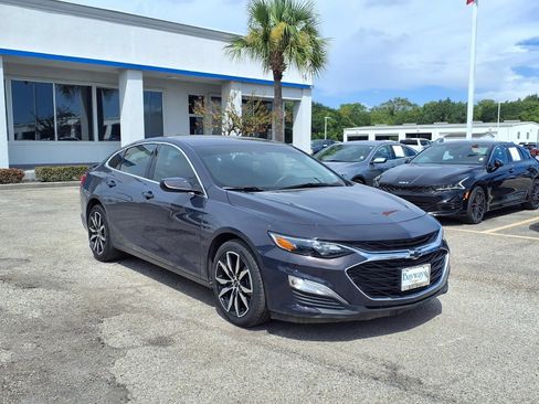 Used 2025 Chevrolet Malibu RS FWD image 21