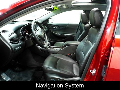 Used 2023 Chevrolet Malibu LT FWD image 2