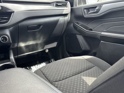 Certified 2024 Ford Escape Active FWD image 16