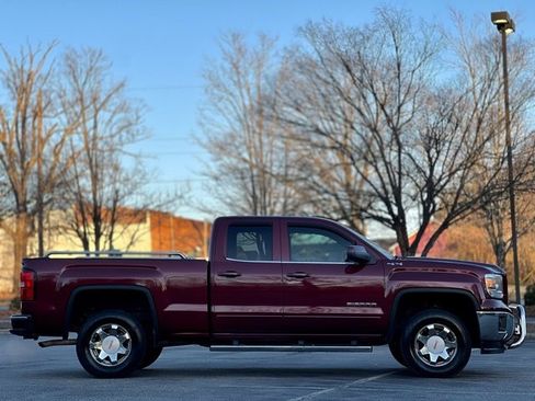Used 2015 GMC Sierra 1500 SLE w/ SLE Value Package image 4