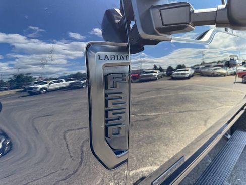 Used 2021 Ford F250 Lariat w/ Lariat Value Package image 10