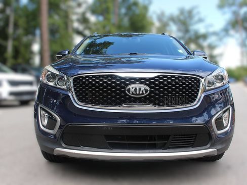 Used 2018 Kia Sorento EX w/ EX Advanced Touring Package FWD image 13