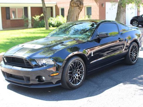 Used 2013 Ford Mustang Shelby GT500 image 36