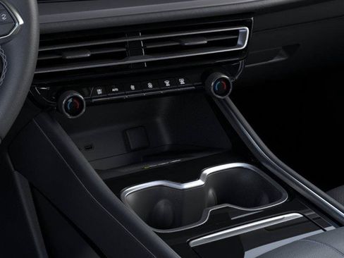 New 2027 Chevrolet Traverse LT AWD/4WD image 23
