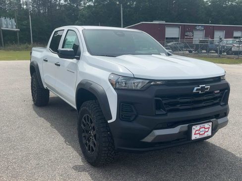 New 2026 Chevrolet Colorado Trail Boss AWD/4WD image 6