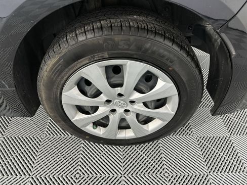 Used 2023 Toyota Corolla LE image 10