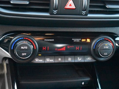 Used 2023 Kia Forte GT image 30