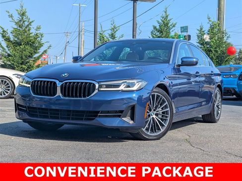 Used 2021 BMW 530i w/ Convenience Package image 2