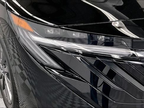 New 2026 Nissan Sentra SL w/ Floor Mat Package FWD image 14