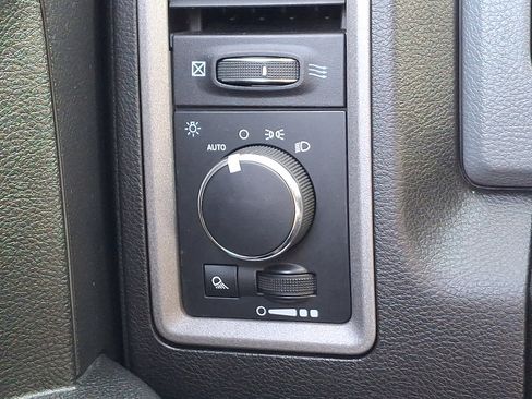 Used 2017 RAM 2500 Tradesman w/ Popular Equipment Group image 22