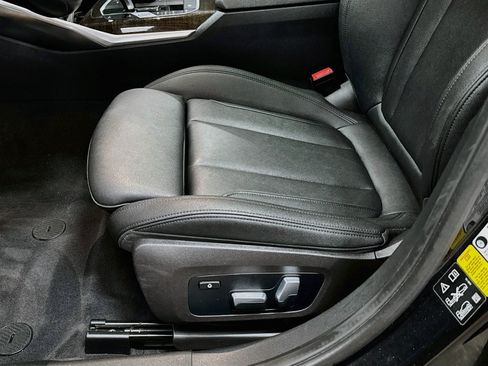 Used 2021 BMW 330i xDrive Sedan AWD/4WD image 19