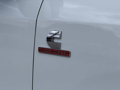 Used 2024 RAM 2500 Big Horn AWD/4WD image 10