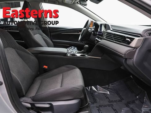 Used 2025 Toyota Camry LE FWD image 23