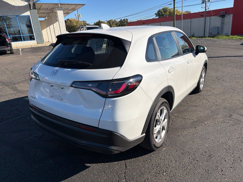 Used 2024 Honda HR-V LX image 7