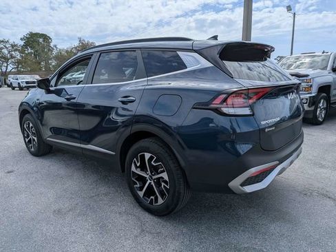 Used 2025 Kia Sportage EX w/ EX Premium Package image 5
