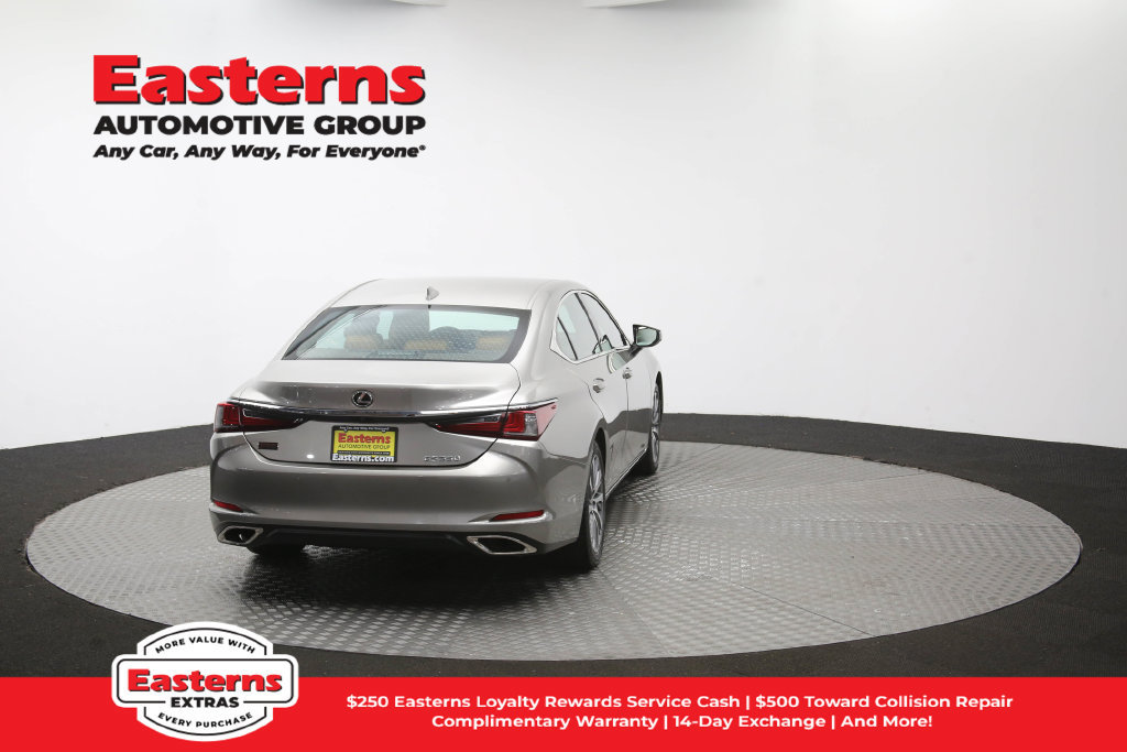 Used 2021 Lexus ES 350 w/ Premium Package FWD image 40