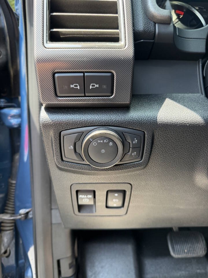 Used 2019 Ford F150 Raptor w/ Equipment Group 802A Luxury AWD/4WD image 22