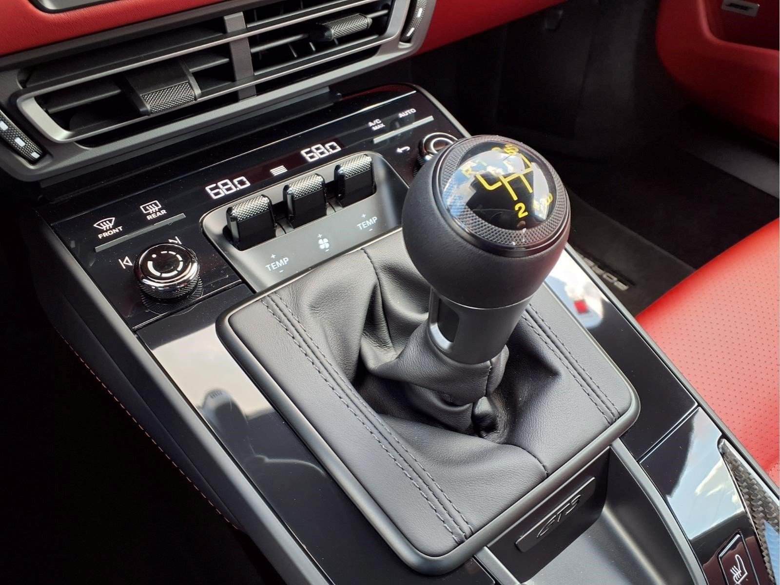 Used 2024 Porsche 911 GT3 RWD image 19