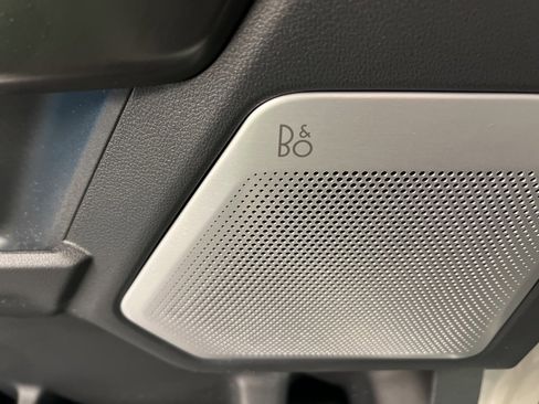 New 2025 Ford F150 Lariat w/ Equipment Group 502A High image 30