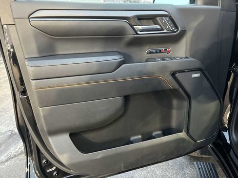 Certified 2023 GMC Sierra 1500 AT4 w/ Technology Package image 23