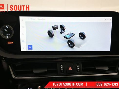 Used 2023 Lexus ES 300h F Sport w/ Accessory Package (Z1) FWD image 16