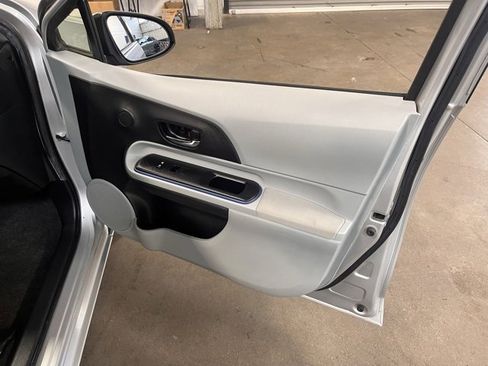 Used 2013 Toyota Prius C Three image 12