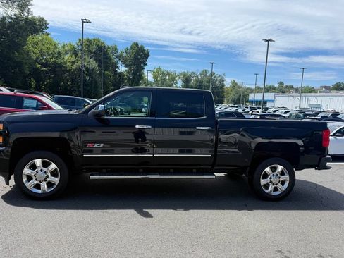 Used 2017 Chevrolet Silverado 2500 LTZ w/ Custom Sport Edition AWD/4WD image 5