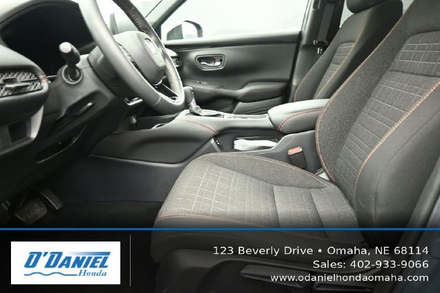 Used 2024 Honda HR-V Sport image 25