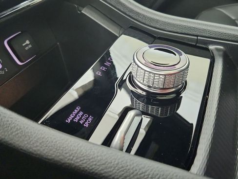 New 2025 Jeep Grand Cherokee L Limited image 13