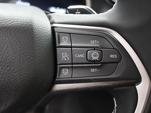 New 2026 Jeep Grand Cherokee L 4WD image 26
