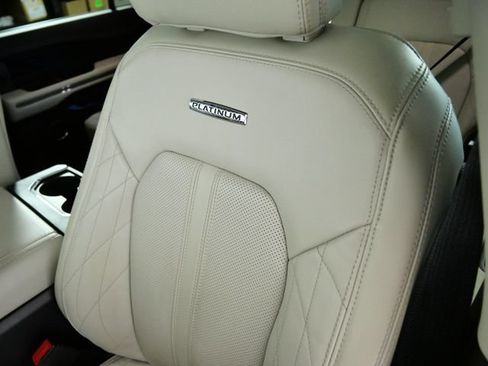 Certified 2021 Ford Expedition Platinum AWD/4WD image 19