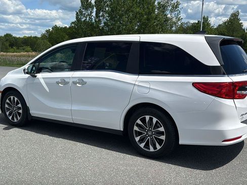 Used 2024 Honda Odyssey EX-L image 9