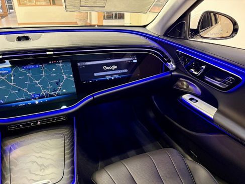 New 2025 Mercedes-Benz E 350 Sedan image 13