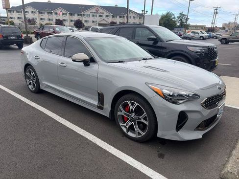 Used 2019 Kia Stinger GT AWD/4WD image 3