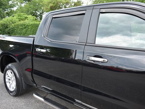 Used 2019 Chevrolet Silverado 1500 LT w/ All-Star Edition AWD/4WD image 38