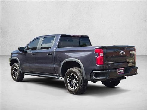 Used 2022 Chevrolet Silverado 1500 ZR2 w/ Technology Package AWD/4WD image 7