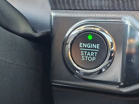 Certified 2023 Ford F150 Platinum w/ FX4 Off-Road Package image 32