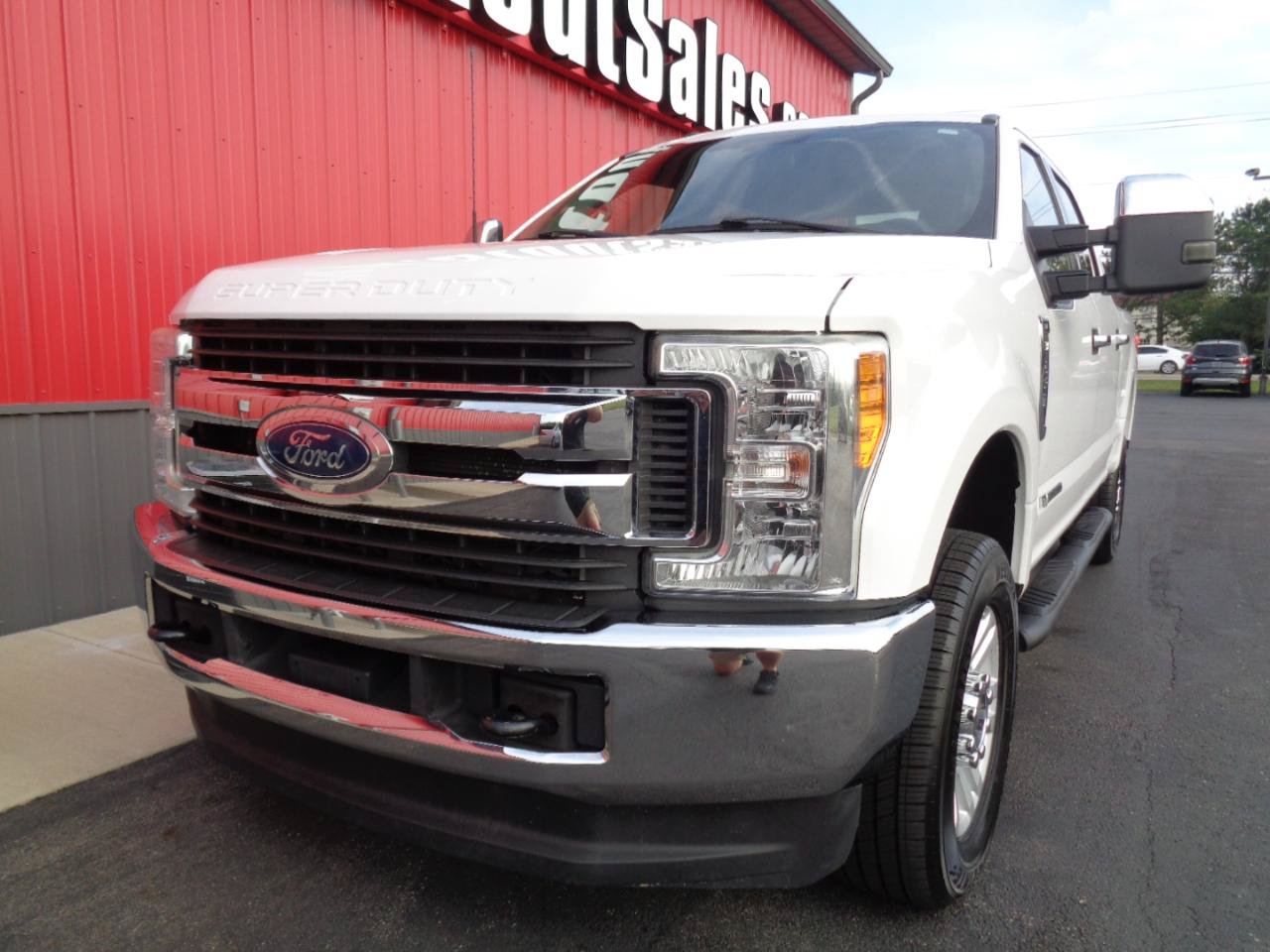 Used 2017 Ford F250 XLT AWD/4WD image 10