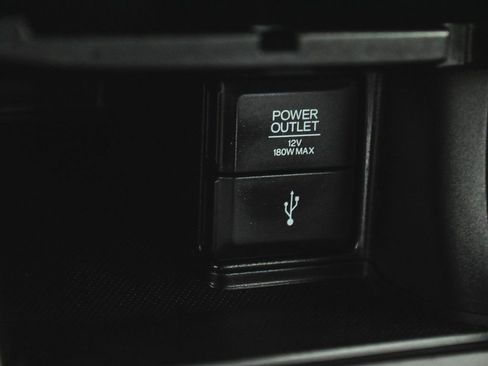 Used 2015 Honda Accord Sport image 25