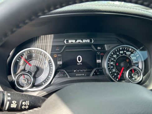 Used 2022 RAM 1500 Laramie image 38