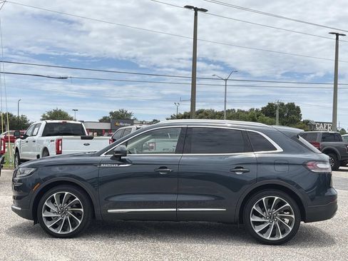 Used 2023 Lincoln Nautilus Reserve w/ Equipment Group 201A FWD image 7
